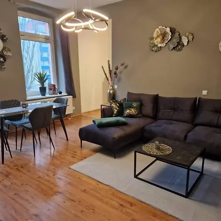 Akk6 Designpartment Naehe Hbf Uni Oper *